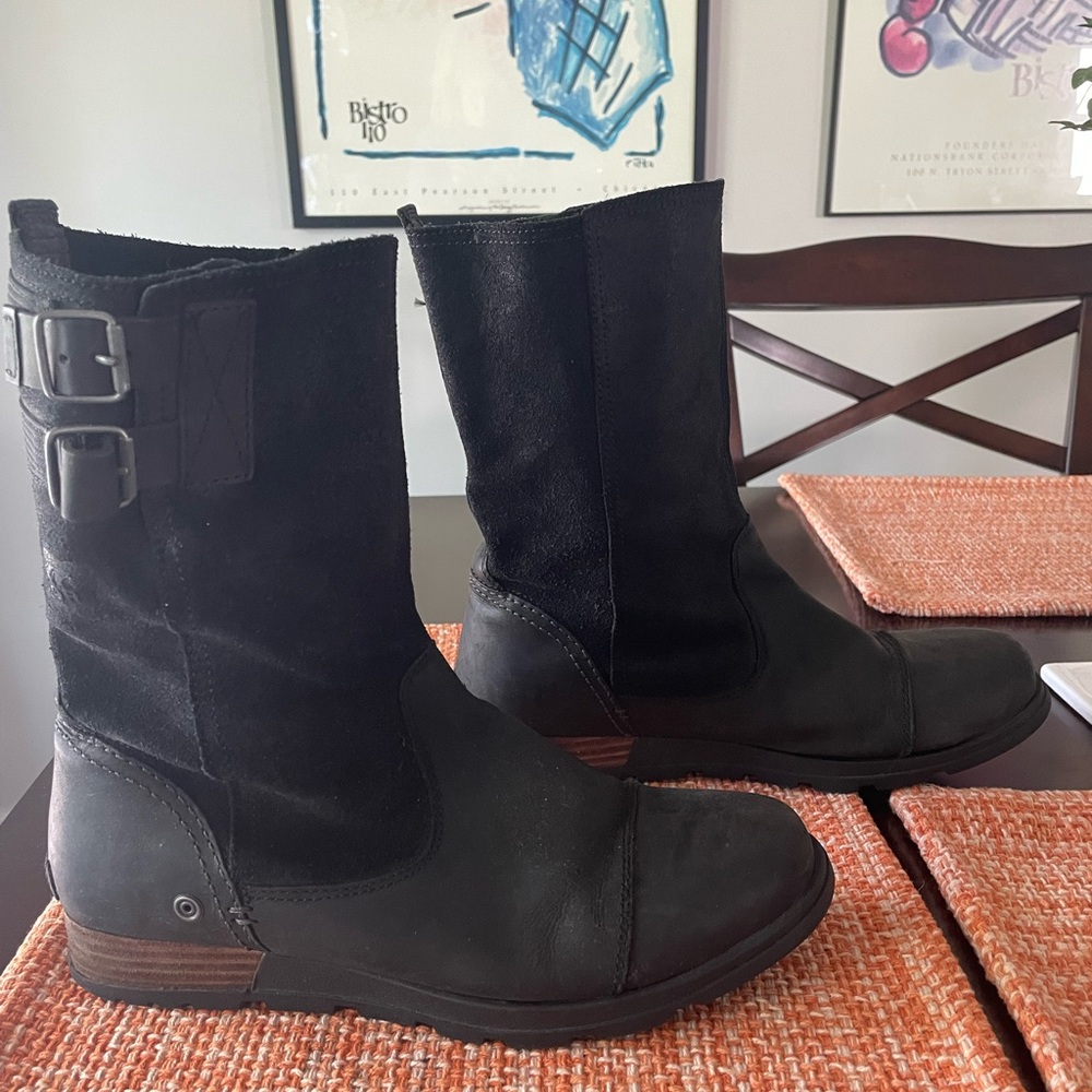 Sorel Black Major Pull On Boots